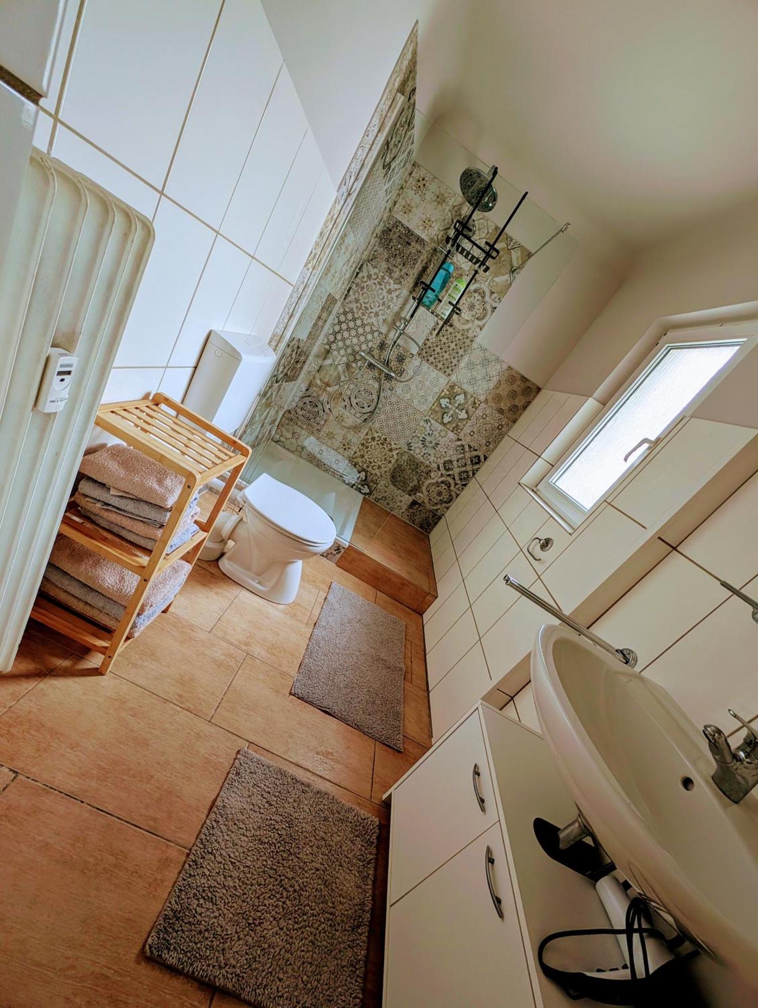 Fewo Bambi Idar-Oberstein - Naturtraum Hunsrueck - 2 Schlafzimmer - Netflix Exteriér fotografie